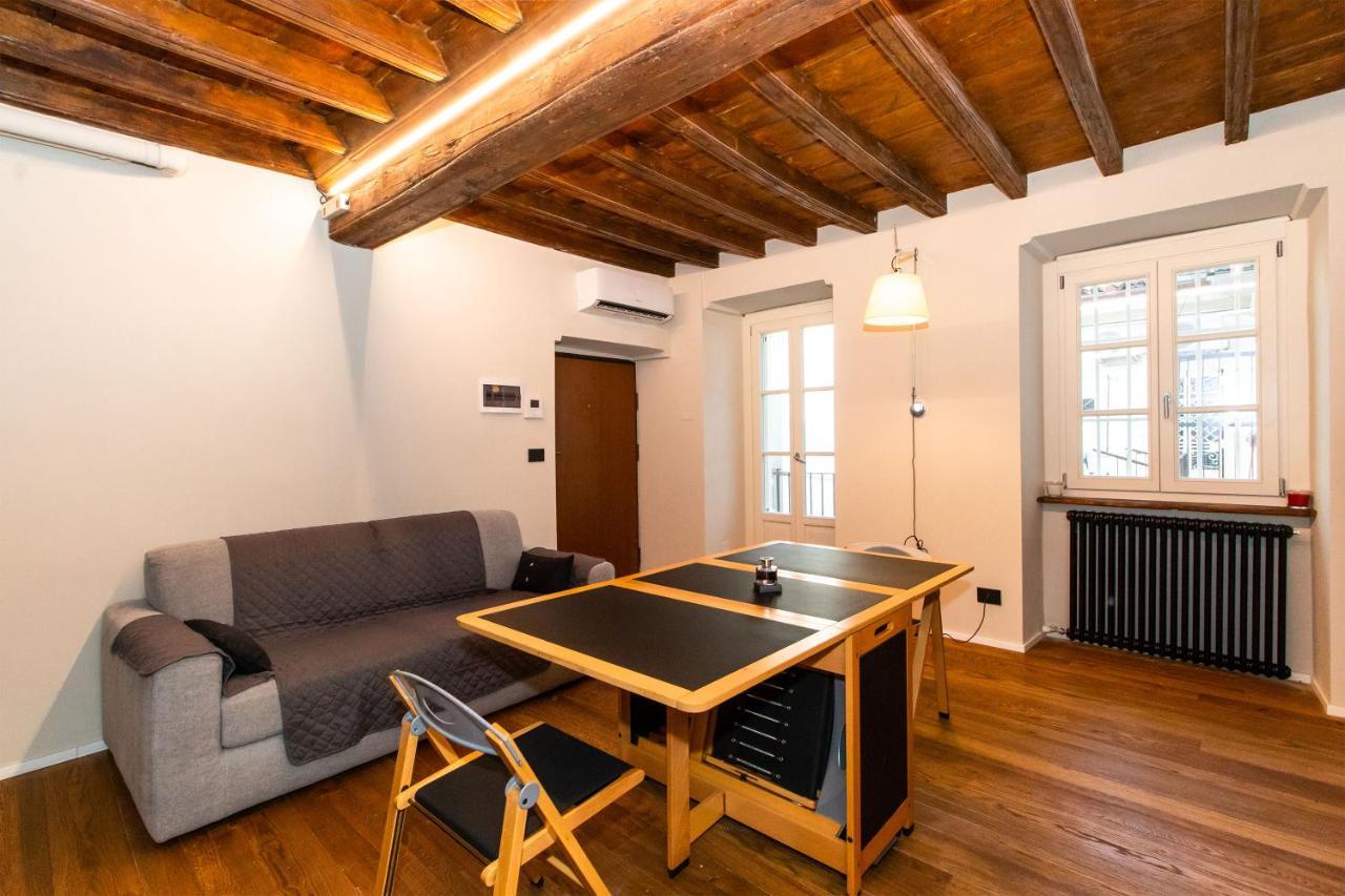 Stylish Quardilatero Romano Central Flat Turin Bagian luar foto