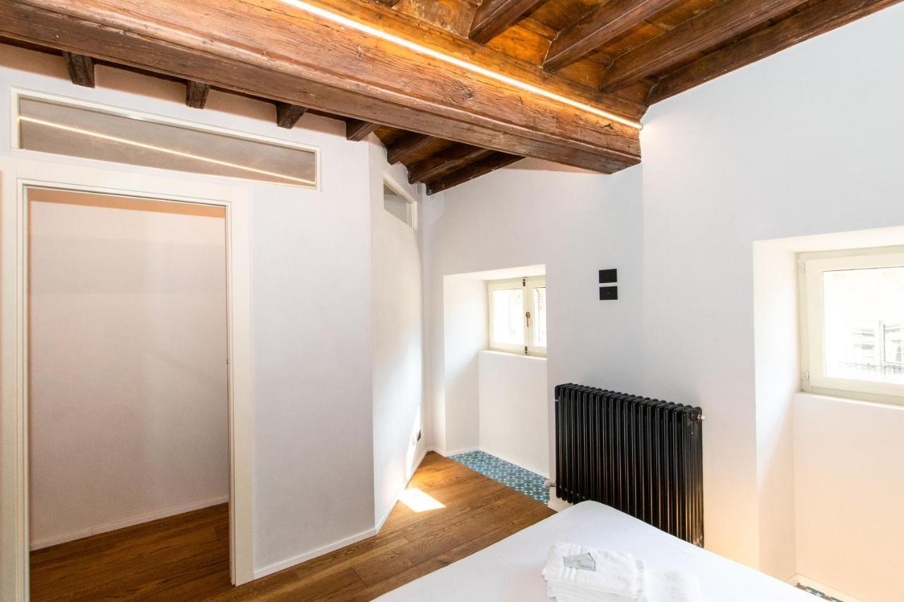 Stylish Quardilatero Romano Central Flat Turin Bagian luar foto