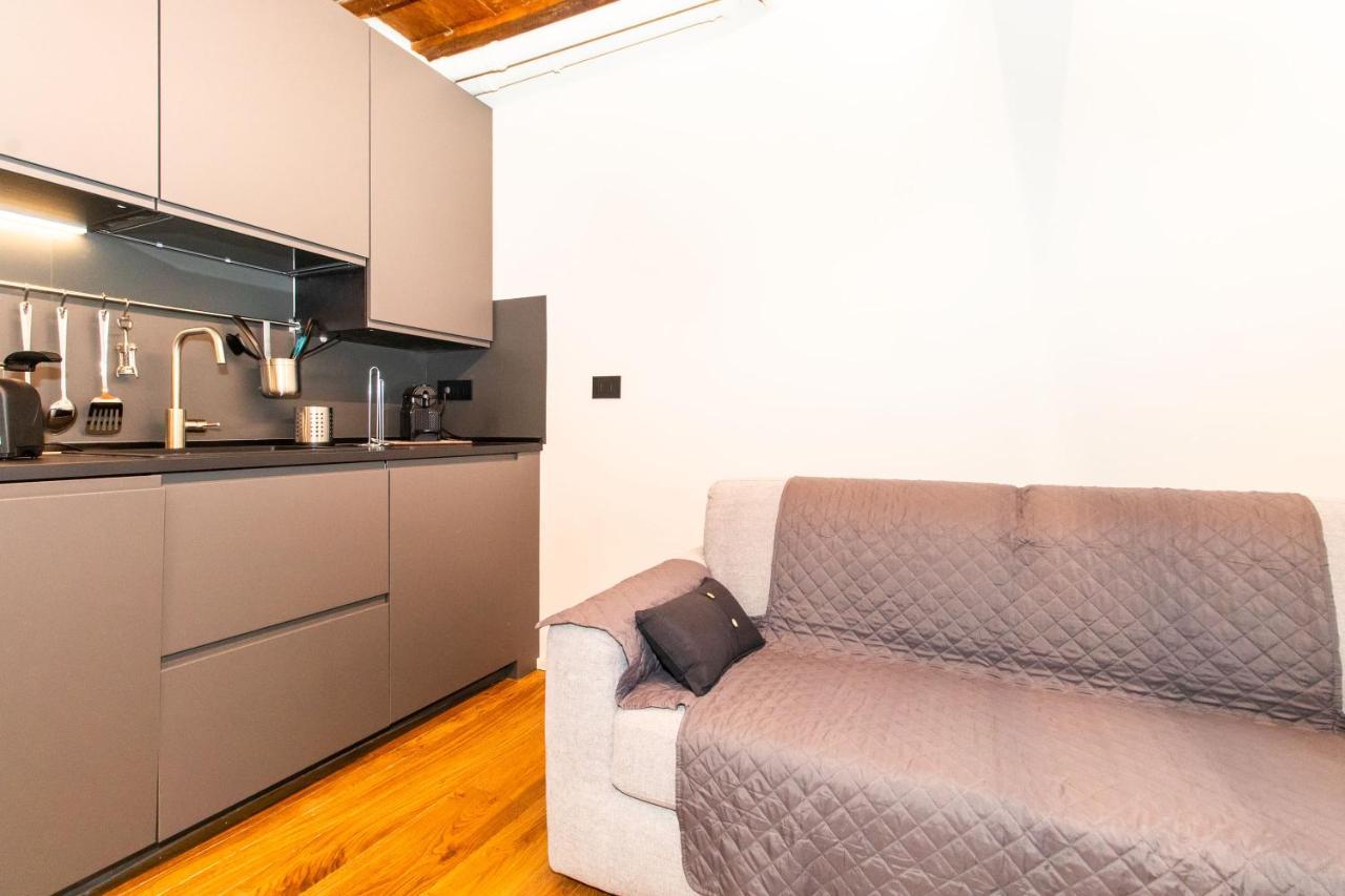 Stylish Quardilatero Romano Central Flat Turin Bagian luar foto